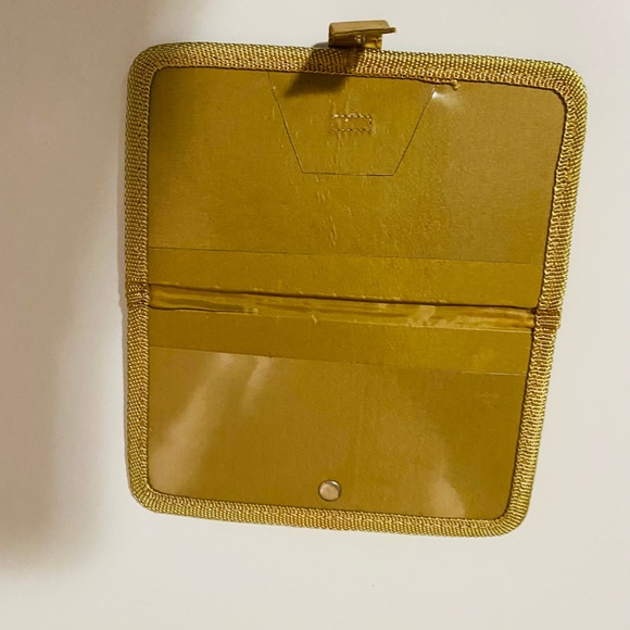 Passport carrier - Picture 2 of 4